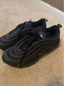 Air maxes
