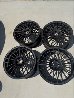 Set of 4 Alpina 23" forged alloy wheels