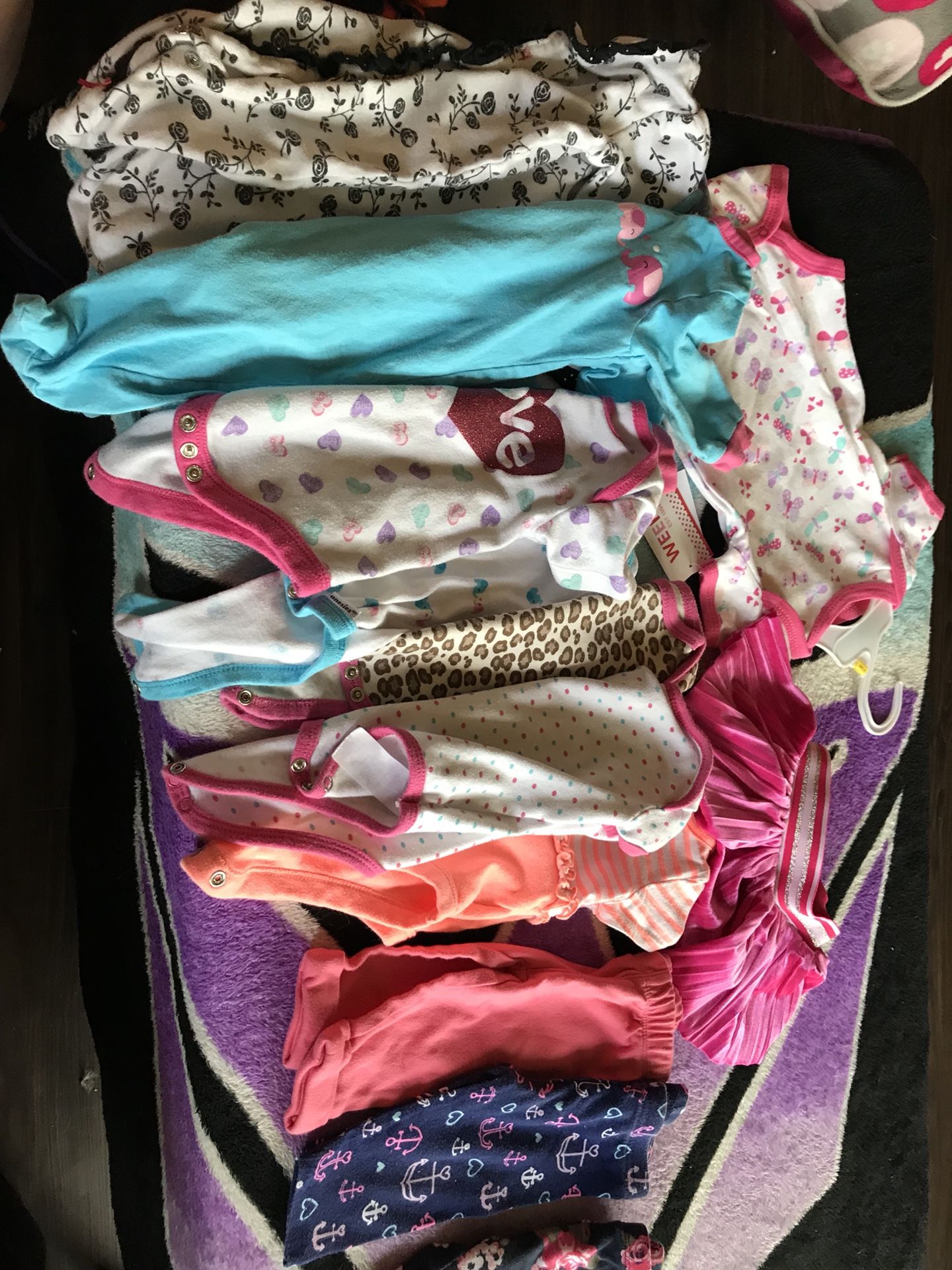 0-3 months baby clothes ;