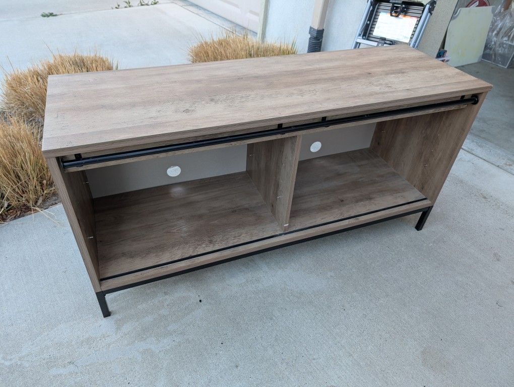 Short TV Stand