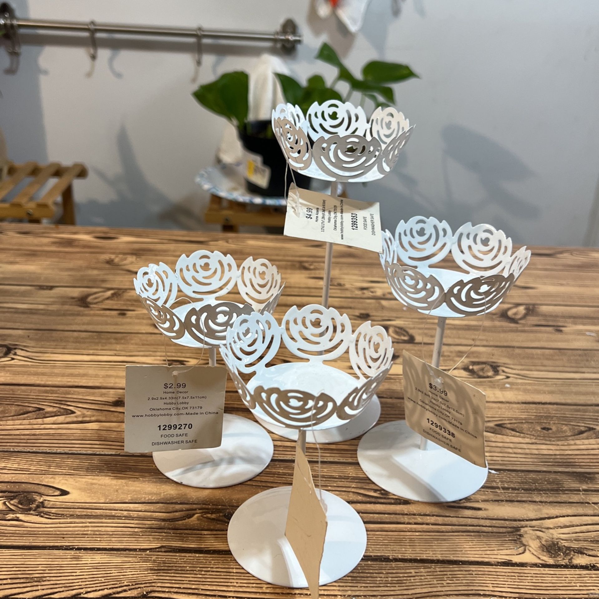 Single Cupcake Stands Or Candle Holders