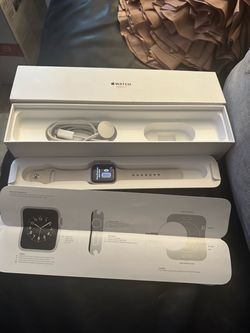 APPLE WATCH 3 GENERATIONS