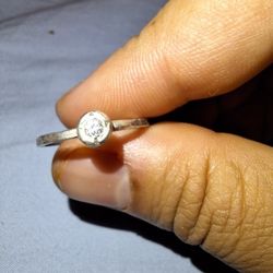 Sterling Silver CZ Ring Size 7