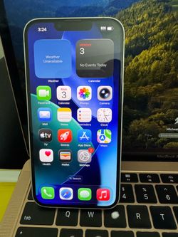 iPhone 16e