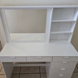 White Bedroom Vanity with Mirror and Drawers