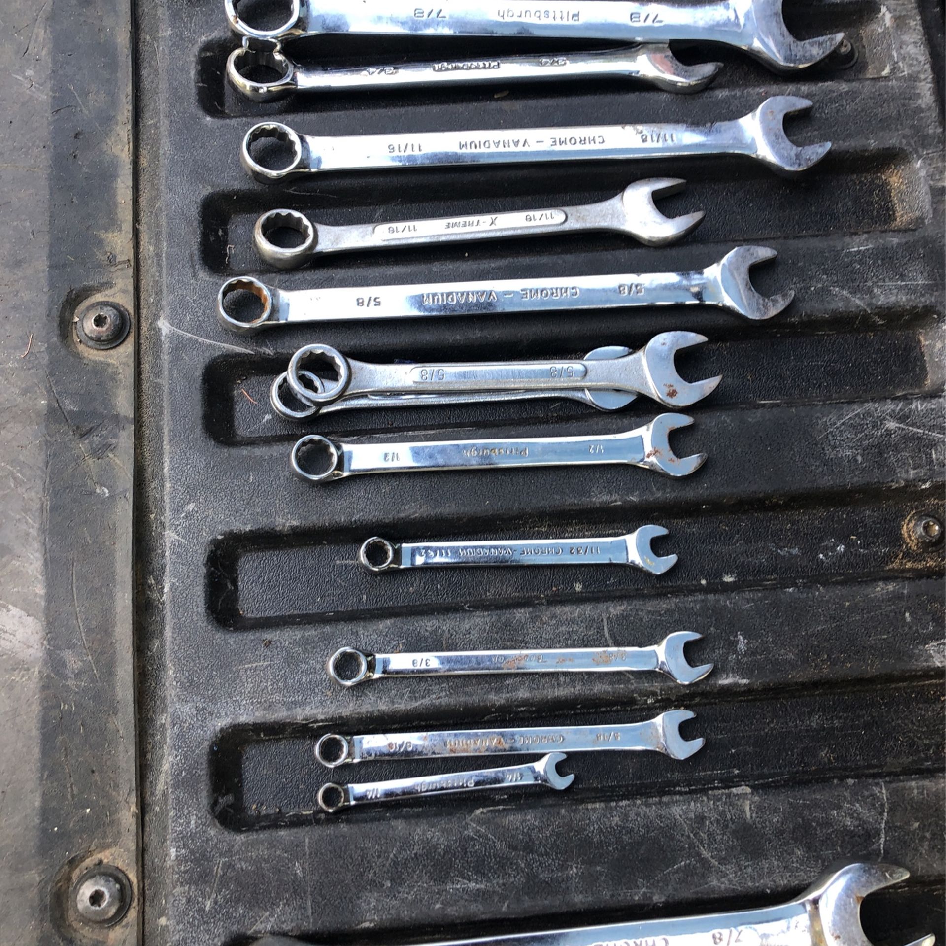 Open Wrenches 1 1/4- 1/4 Standard Long