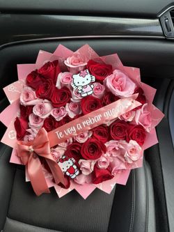 CUSTOM BOUQUETS