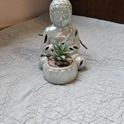 Small Decor Piece 