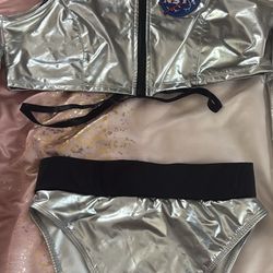 Woman’s Halloween Costume 