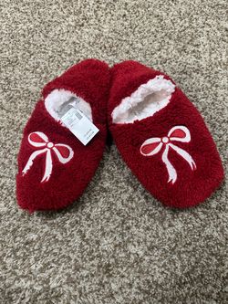 Maurice’s Red Fuzzy Slippers with Bow Detail