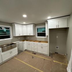 Kitchen Cabinets For Sale 