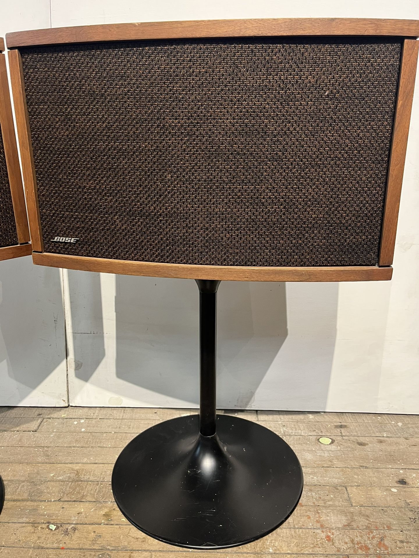 Bose 901 Series IV Speakers with Stands β Vintage Audiophile Classic