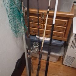 Fishing Poles 4 And Net