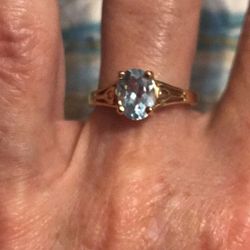 14k Aquamarine ring can be sized