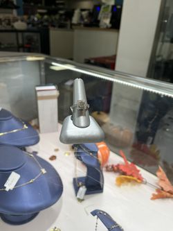 Engagement Ring 90 Ct 14k Size 8 