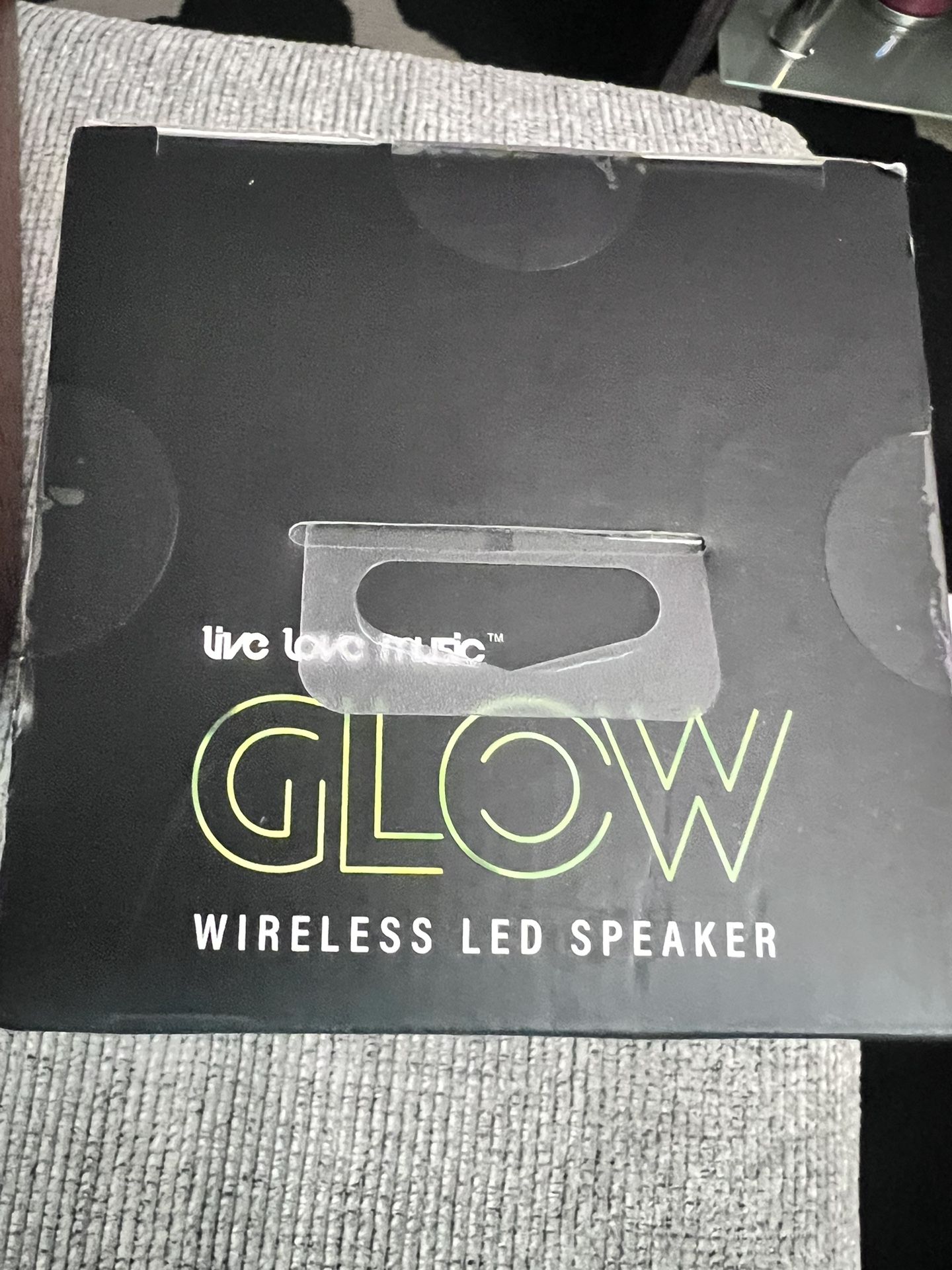 Glow Bluetooth speaker