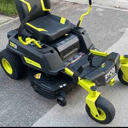 Ryobi ZR3 80V HP Brushless 42-inch electric cordless zero-turn riding mower Tractor