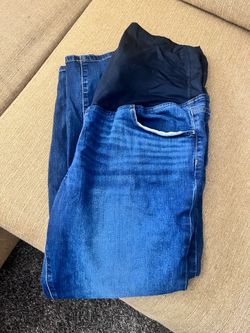 Breast pump and maternity pants +more