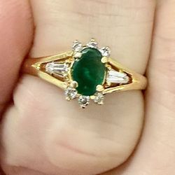 18k Colombian Emerald Mayors Made Diamond Ring 