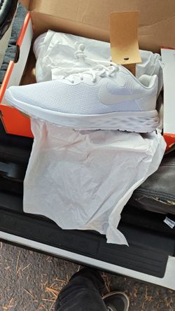Nike new rebolution 6 nn