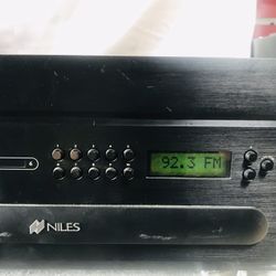 Niles  ZR-4630 Multizone Receiver Amplifier 