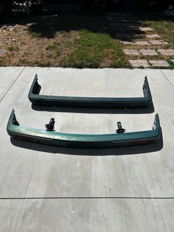 BMW E30 Late Model Plastic Bumpers