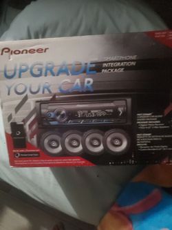 Pioneer car stereo $100 obo