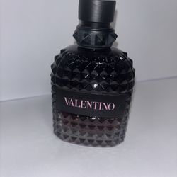 Valentino Uomo Born In Roma