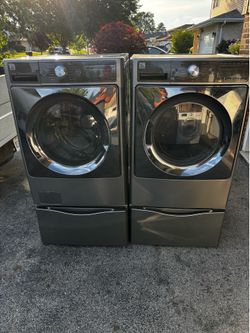 Kenmore washer and gas dryer set