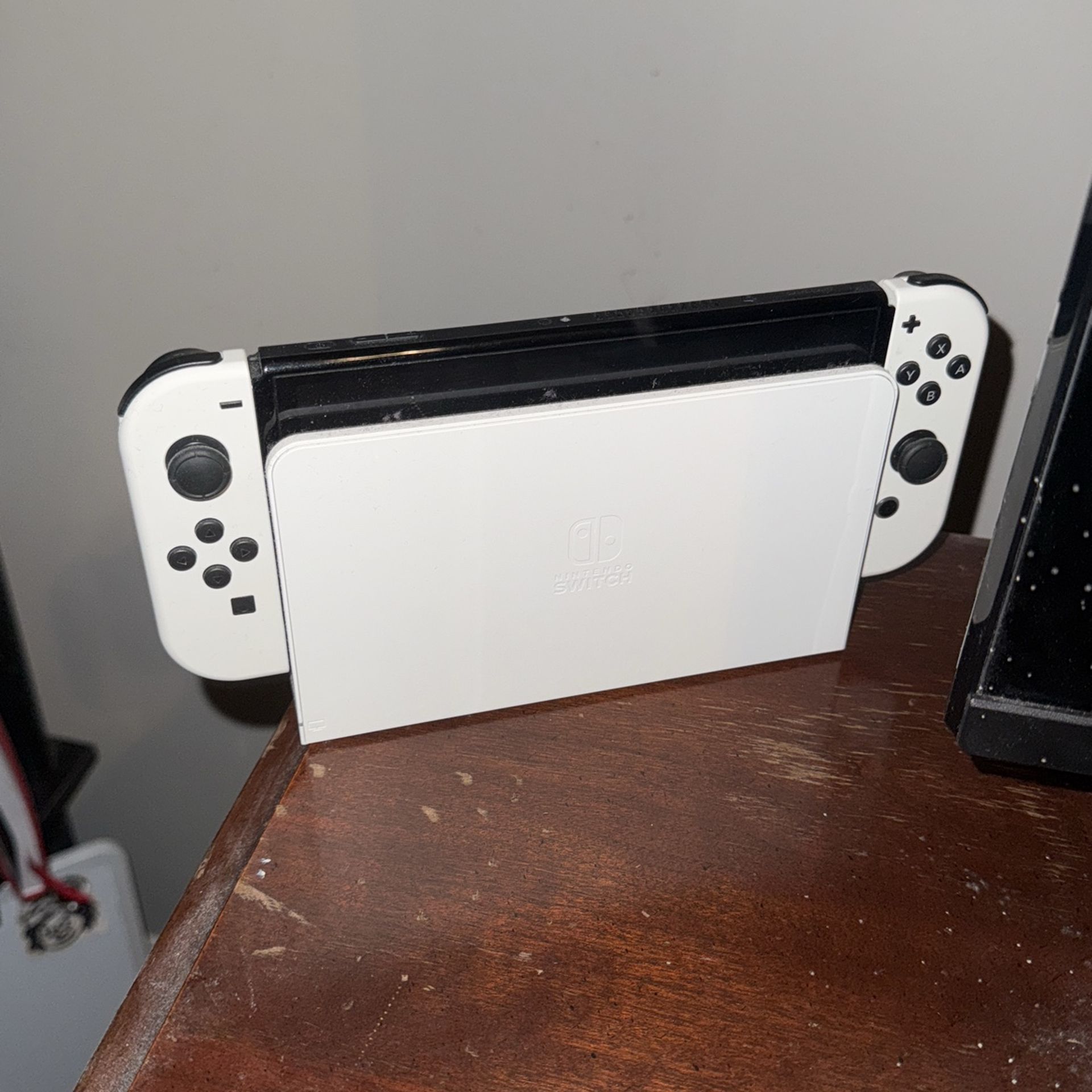 OLED White Nintendo Switch
