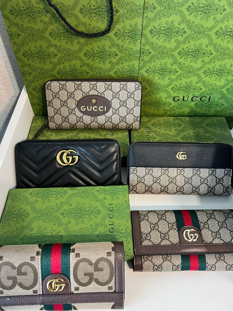 Gucci Women Wallettt Each 