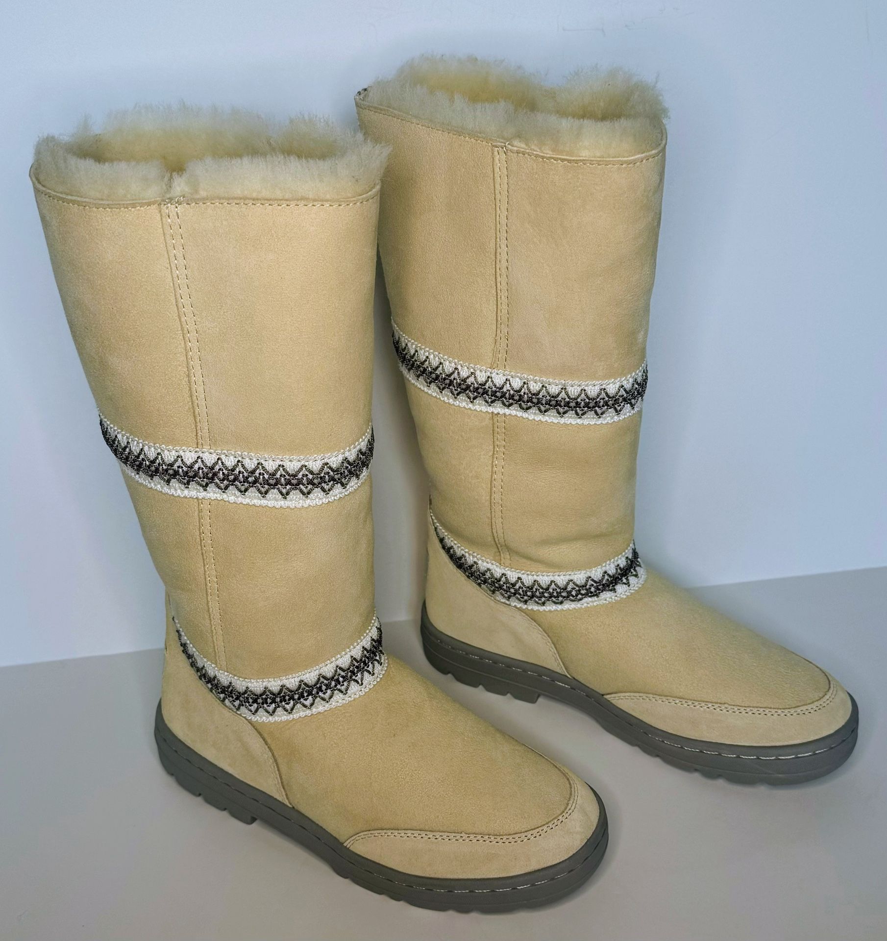 Ugg Sundance Revival Ultra Tall Beige Cream Gray Braid Leather Boot US 6 NEW