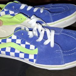 vans size 10.5 shoes 40 dollar each