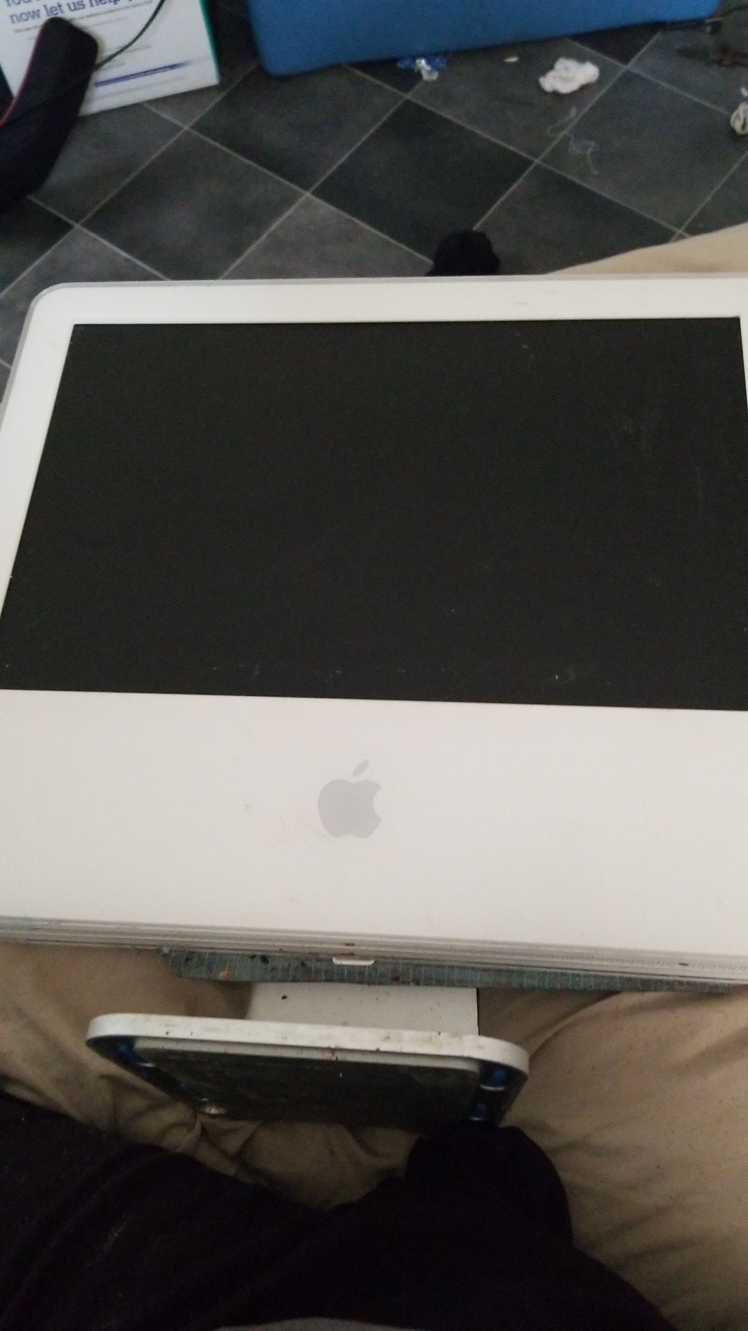 04 iMac $40