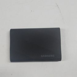 Samsung Portable T9 1TB USB-C to USB-A SSD MU-PG1T0B