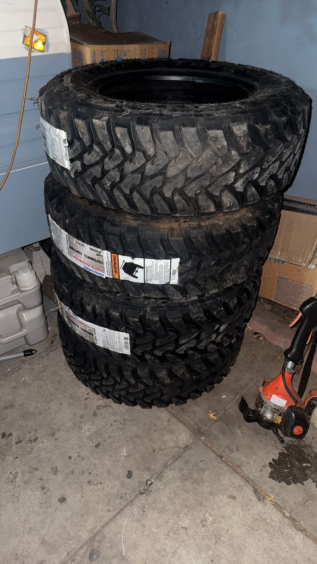 Toyotires275/65r18MR