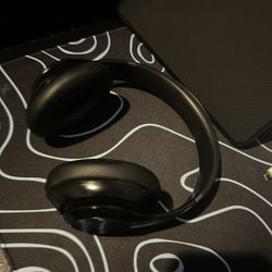 Beats Studio Pro