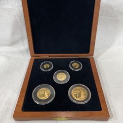 2001 Chinese Panda Gold Coin Set