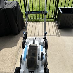 HART 40-Volt 20-inch Cordless Brushless Push Mower Kit, (1) 6.0Ah Lithium-Ion Battery