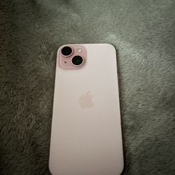 iPhone 15