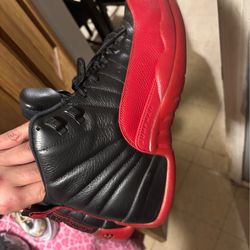 Jordan retro 12 flue game size 13