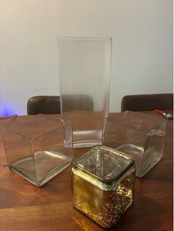 4 flower vases perfect for weddings and party flower arrangements