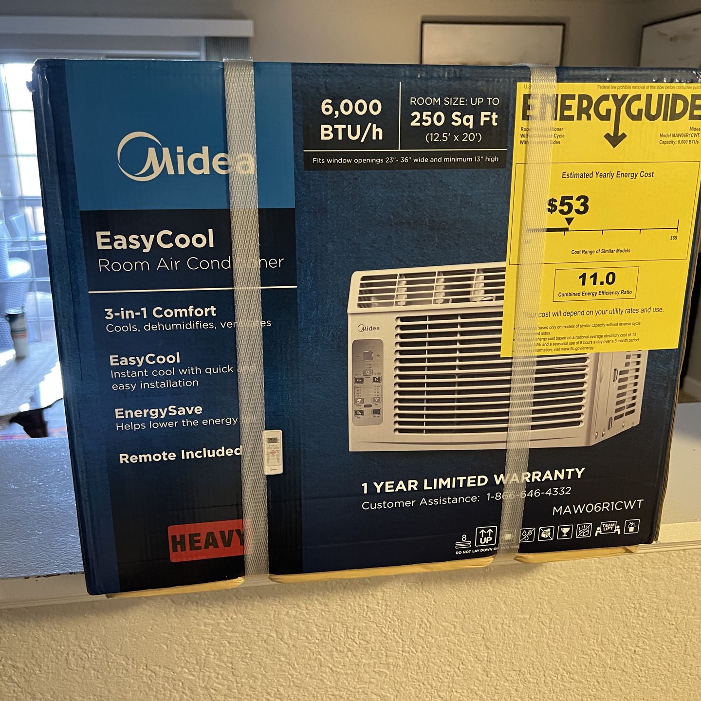 Midea window air conditioner (6000 BTU)