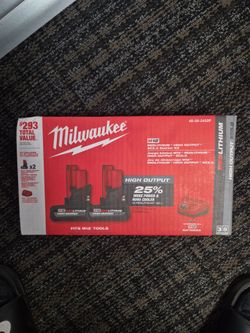 Milwaukee M12 REDLITHIUM High Output XC5.0 Starter Kit (Model 48-59-2450P),