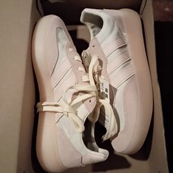 Adidas Size 7w