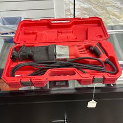 Milwaukee Super Saw 