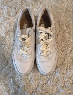 Men’s white Nike air max