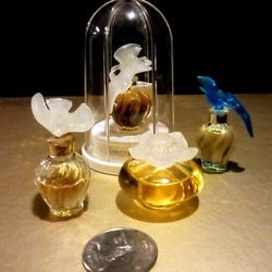 Nina Ricci Mini Perfumes X4 With Lalique Stoppers Thumbnail