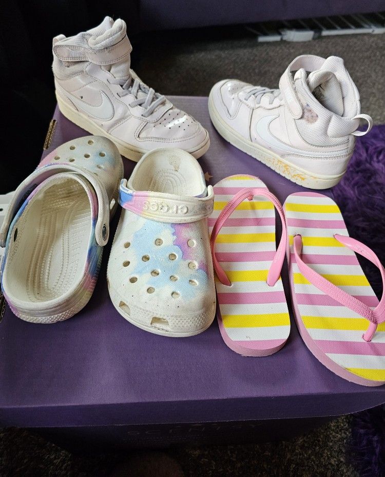 Girls Shoes