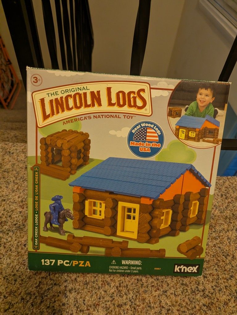 Lincoln Logs set